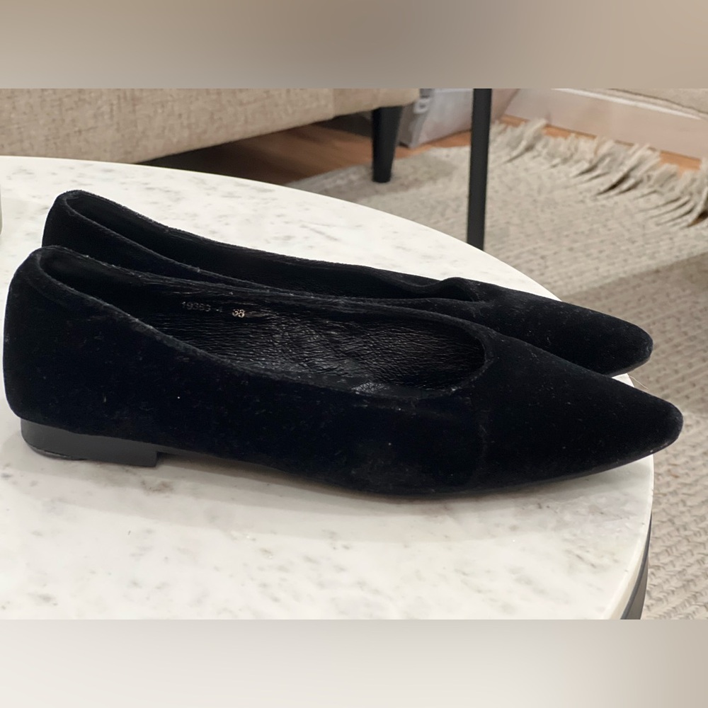 1936 Boutique Shoes, Black Velvet